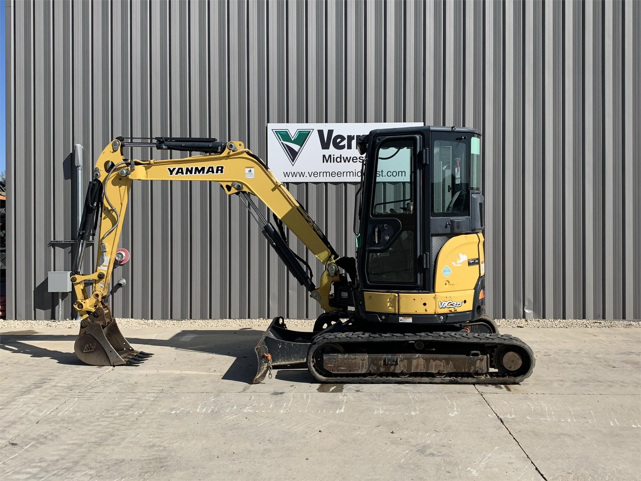 Used 2016 YANMAR VIO356A in Aurora, IL