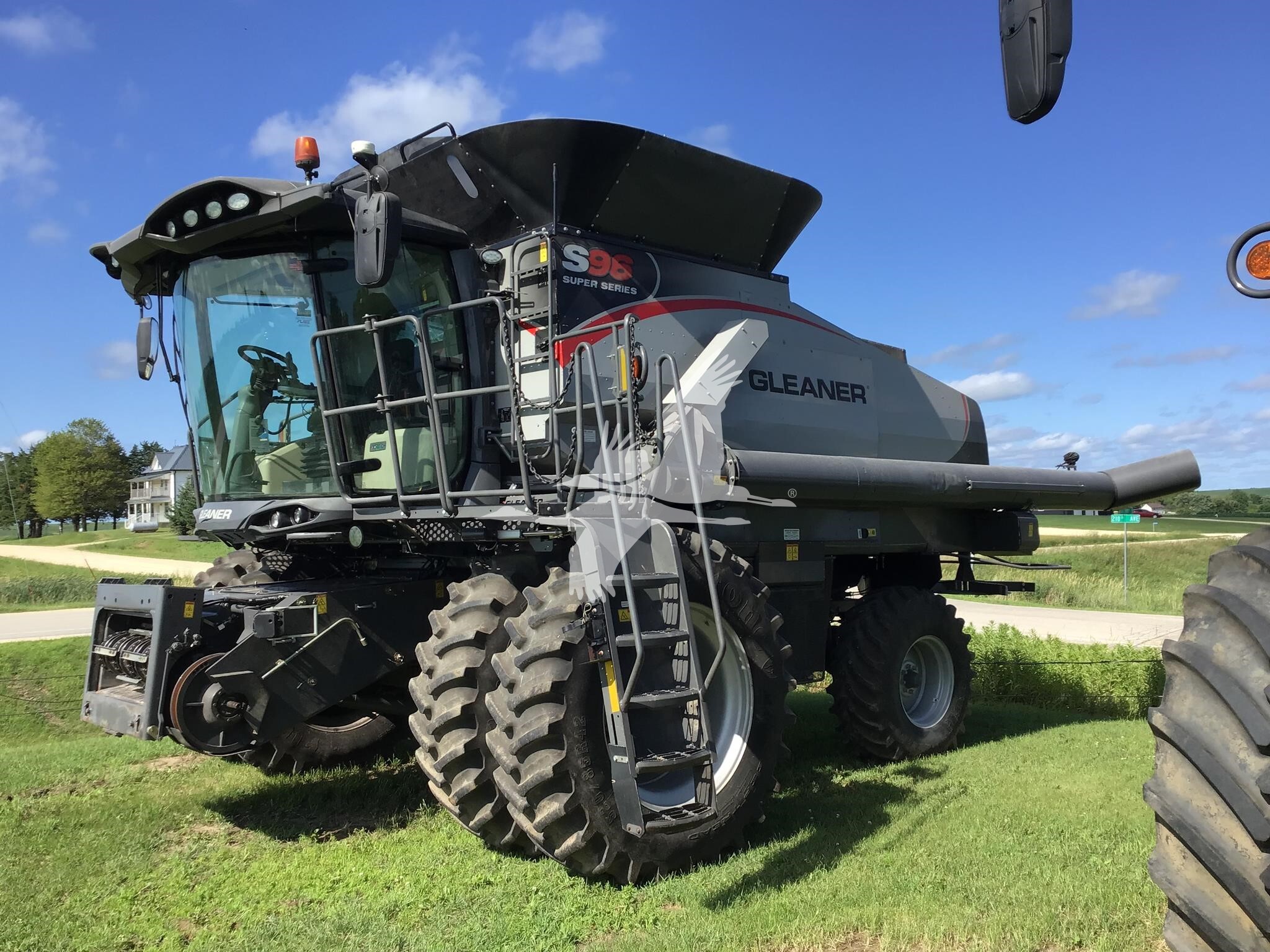 Photo of a 2017 Gleaner S96